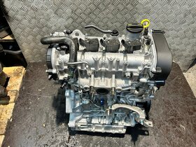 Cupra Leon 1.4 eTSI motor DGE - 2