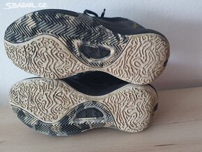 dětské boty Under Armour GS Lockdown 6, vel. 37,5 - 2