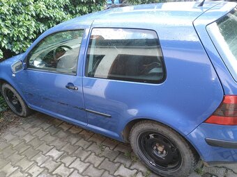 Golf gen 4 tdi 66 kw , 3 dverovy - 2