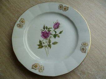 Sada talířů porcelán česká výroba - 2