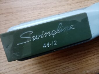Sešívačka dokumentů Swingline s dlouhým ramenem, - 2