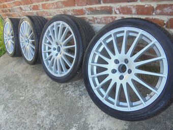 Sada ALU 19 orig.OZ 5x112 Dvě pneu nové,dvě starší 4-5mm - 2