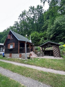 REKREAČNÍ CHATA U ŘEKY LUŽNICE - 2