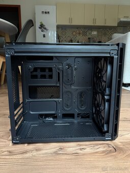 Počítačová skříň Corsair 280X - 2