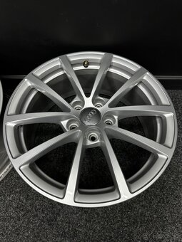 Alu Audi 5x112 17” 4K0601025 - 2