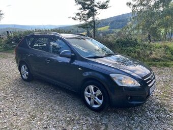 KIA CEED 1.4 - 80Kw - 2