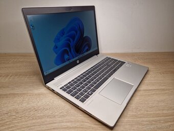 Notebook HP 450 G7 i5/8G/256SSD/W11 - ZÁRUKA - 2