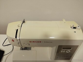 Šicí stroj - 2