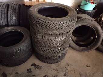 Prodám zimní pneu 15 i 16 vzorek 4,5 až 6,5 mm - 2