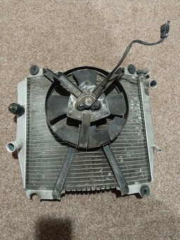 Chladič Kawasaki ZXR 750 J/L - 2