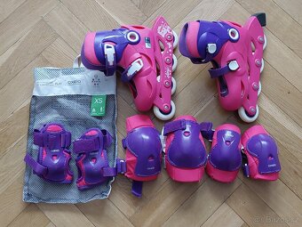 Kolečkové brusle OXELO - nastavitelné vel.30-32 - 2