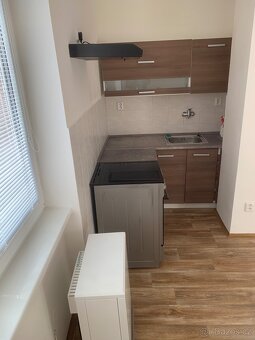 Pronajmu byt 1+KK Kamenický Šenov - 2