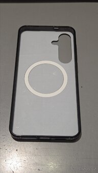 Guess MagSafe kryt Samsung Galaxy S25+ černý

 - 2