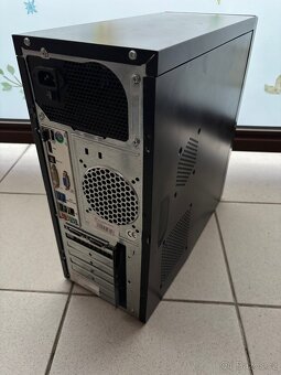 Stolní počítač i5, 8GB RAM včetně 23" FHD HP monitoru - 2