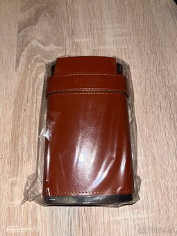 Placatka exclusive s pohárky - 2