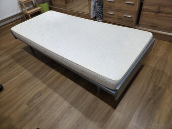 Postel na matraci 190x85 cm - 2