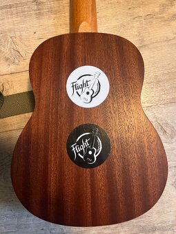 Ukulele Flight (s obalem) - 2