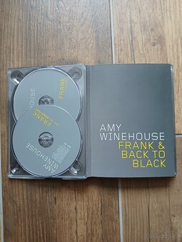 Amy Winehouse - 2