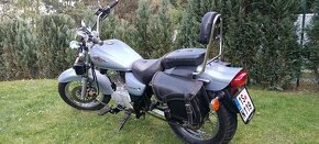 Suzuki Marauder 125 - 2