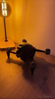 Prodám Dji FPV dron + remote controller 2 + příslušenství - 2