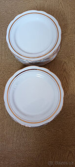 PORCELÁNOVÉ DEZERTNÍ TALÍŘE, 19KS - 2