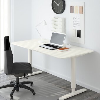 Elektrický stůl IKEA Bekant – 160 × 80 cm, bílý - 2