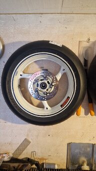 Zadní kolo na GSX-R 1000 09 - 16 - 2
