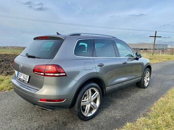 Volkswagen Touareg 3.0TDI BlueMotion, Edition X, serviska - 2