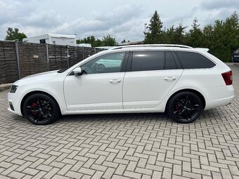 Škoda Octavia kombi RS 2.0TSI DSG 162KW - 2