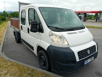 FIAT DUCATO 2,3JTD-88kw-valník,tažné,-7 míst-STK 10/2026 - 2
