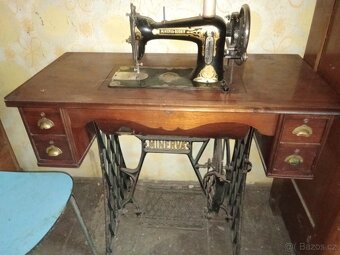 Šicí stroj Minerva Bobbin - 2