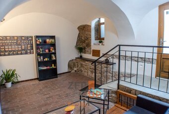 Pronájem obchodních prostor o rozloze 50 m2 - Moravské Buděj - 2