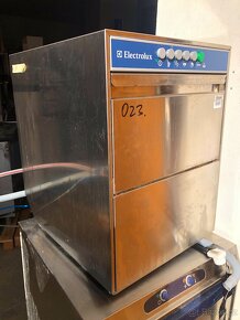 Myčka ELECTROLUX koš 400x400, 3,3kW - 2