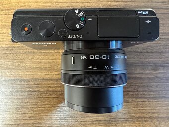 Nikon 1 J4 - 2