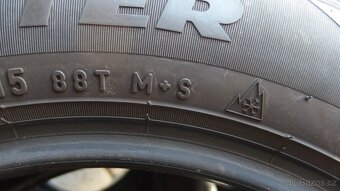 Prodám levně 4ks. málo jeté zimní pneu 195/60 r15 - 2