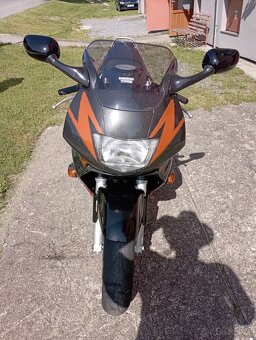 Honda CBR 600 f - 2