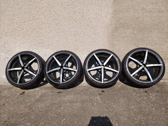 OZ RACING R18 - 2
