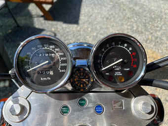 Honda Magna VF 750C - 2