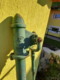 Ruční pumpa na vodu - 2