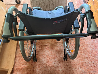 Invalidní vozík - 2