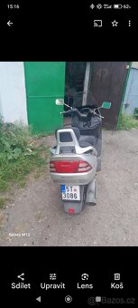 Suzuki Burgman AN 400 - 2