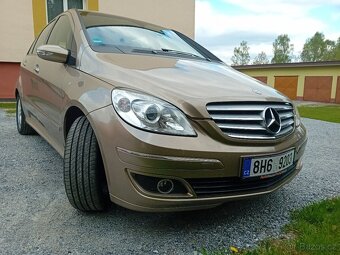 Mercedes B 170 - 2