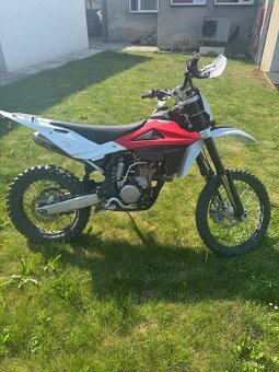 Enduro Husqvarna TE310 - 2