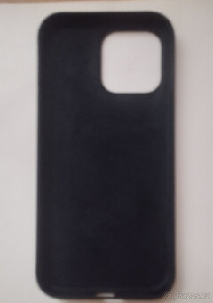 Prodám silikonové pouzdro pro iPhone 16Pro Max - 2