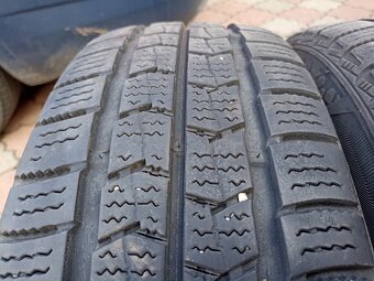 Zimní pneu Nexen 205/65 R16C 107/105T. - 2