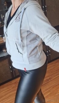 Dámská světle šedivá mikina SAM - 2