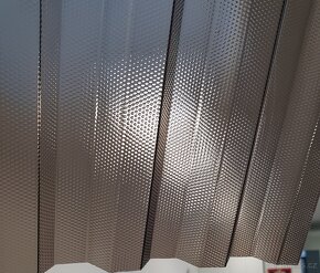 Kvalitní polykarbonátové trapézové desky Topli - 2