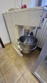 Hnětač těsta Alba Hořovice RE 22 - 2