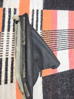 BMW e36 - Z3 potah ruční brzdy - 2