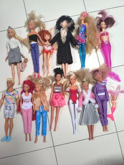 Domeček pro Barbie s výbavou - 2